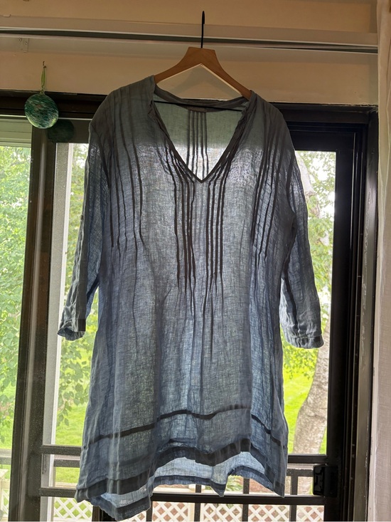 CP Shades Tops - CP Shades Linen Lightweight Blue V-Neck Pintuck Tunic Top lagenlook